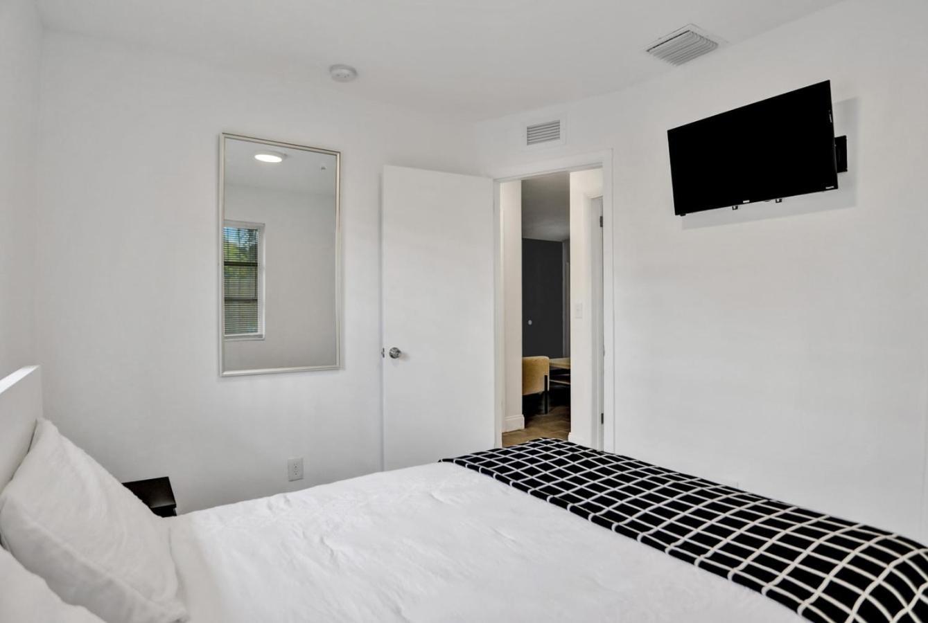 2 Bedroom Holiday Retreat West Palm Beach Art Exterior foto