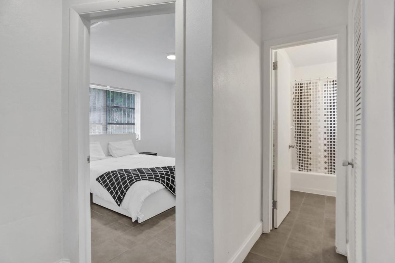 2 Bedroom Holiday Retreat West Palm Beach Art Exterior foto